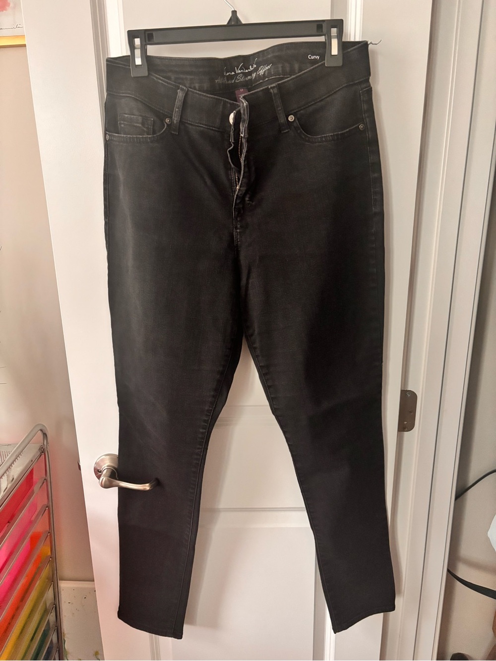Women’s Black Stretch Jeans
